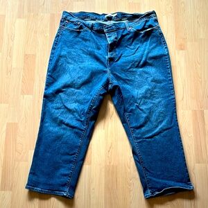 Levis plus size wedgie straight midwash jeans